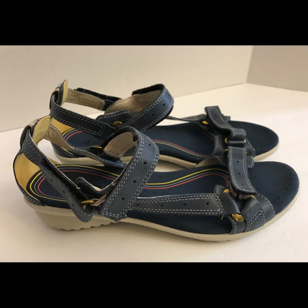 ECCO Women’s Sandals Euro Size 41—PO